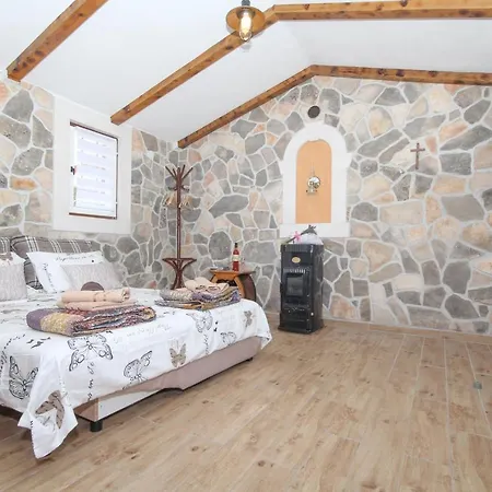 Robinson House Vinka Casa vacanze *